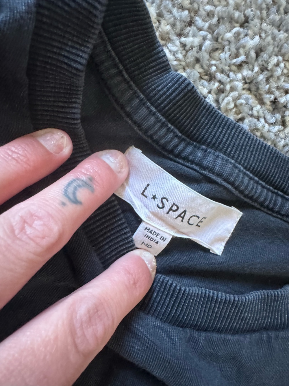 l*space black cropped tee